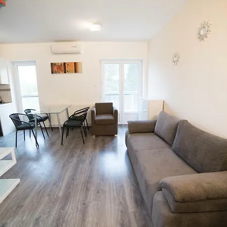 Brillwellness Konukevi 4*